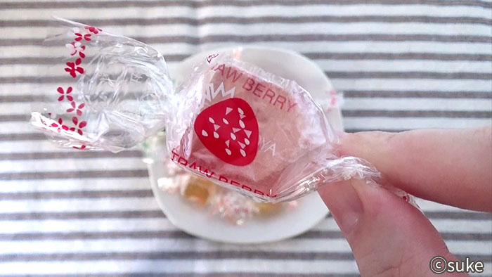 杉本屋製菓 ミックスゼリー 赤色の個包装の画像