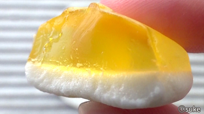 HARIBO スーパーマリオ グミ 濃いレモン味のスーパースター断面画像