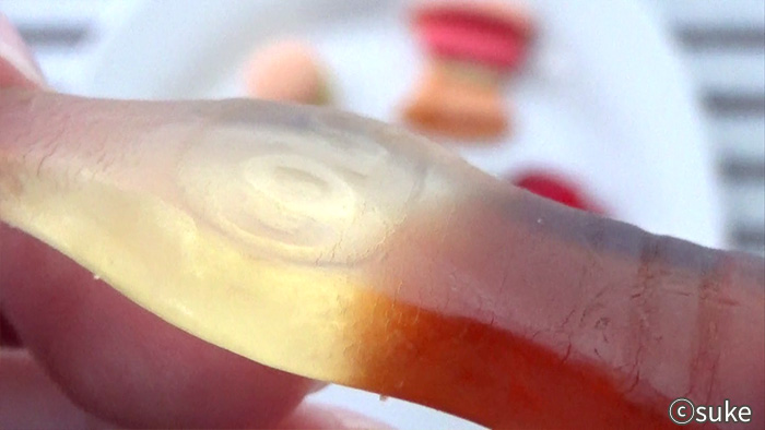 ユピ ランチセットグミ しっとりマットなコーラの表面画像