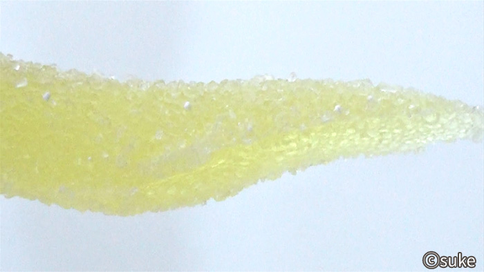 ユピ ランチセットグミ ポテト表面の砂糖拡大画像